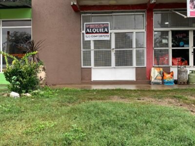 Alquiler Anual. Local comercial sobre la ruta en Icho Cruz.