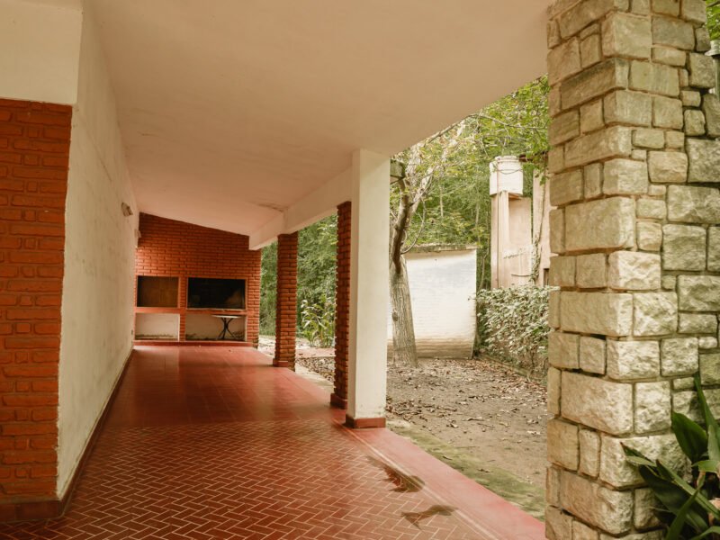 Venta de chalet en Villa Icho Cruz, excelente ubicación.