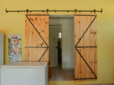 Venta de local comercial en San Antonio de Arredondo. Las Jarillas sobre la ruta.