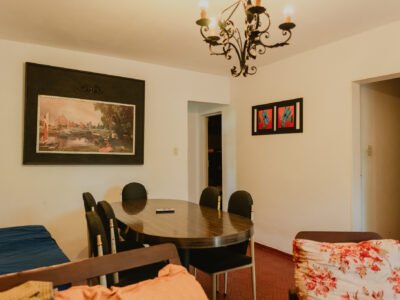 Venta de chalet en Villa Icho Cruz, excelente ubicación.