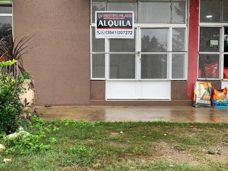 Alquiler Anual. Local comercial sobre la ruta en Icho Cruz.