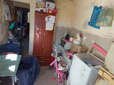 Oportunidad. Venta de casa a reciclar en San Antonio de Arredondo.