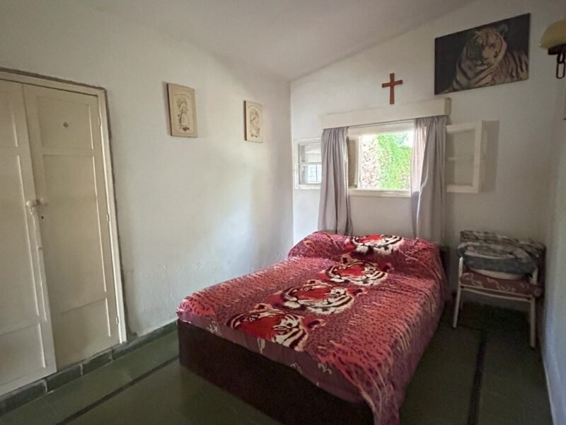 Oportunidad venta chalet, 3 dormitorios, con bajada al río. Icho Cruz