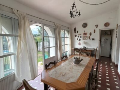 Oportunidad venta chalet, 3 dormitorios, con bajada al río. Icho Cruz