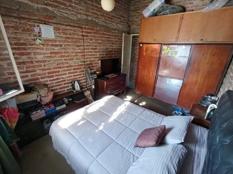 Oportunidad. Venta de casa a reciclar en San Antonio de Arredondo.