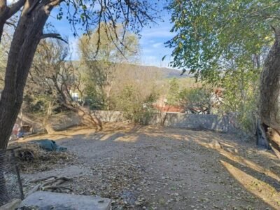 Oportunidad. Venta de casa a reciclar en San Antonio de Arredondo.