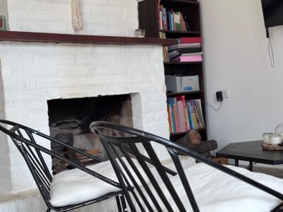 Casa con pileta en Villa Carlos Paz, a 50 mts del río y a minutos del centro. Apta Crédito.