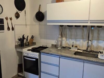 Venta de propiedad en Cuesta Blanca con piscina.